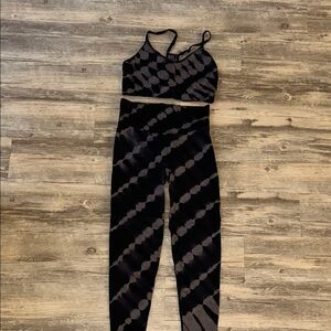 VS Pink Tie Dye Legging and Sport Bra Set